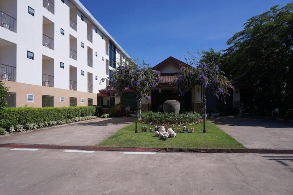 Sirimathani Hotel Loei Dış mekan fotoğraf